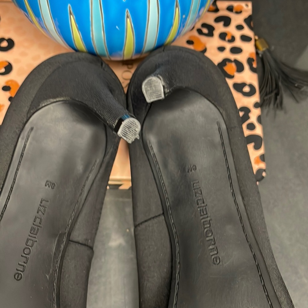 Black liz claiborne high-heeled shoe - Picture 9 of 16